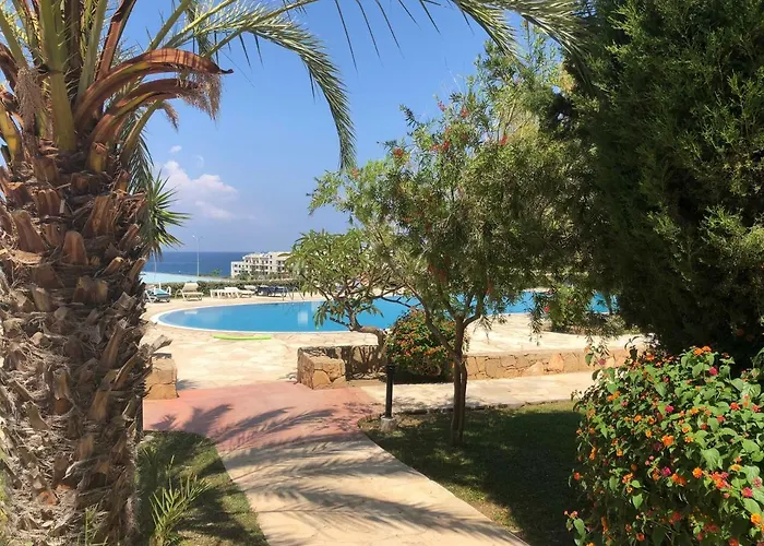 Apartament Kings Palace - Fabulous Pool-side 2 Bed *