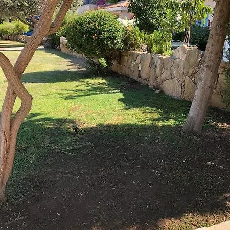 Kings Palace - Fabulous Pool-side 2 Bed Apartmán Paphos