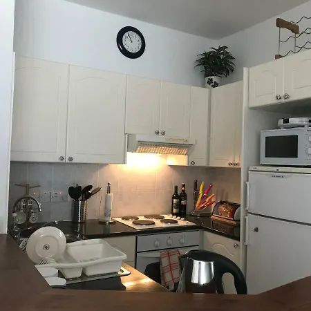 Kings Palace - Fabulous Pool-side 2 Bed * Pafos